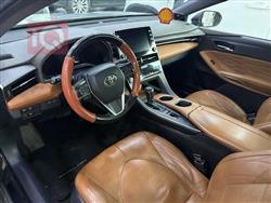 تويوتا أفالون